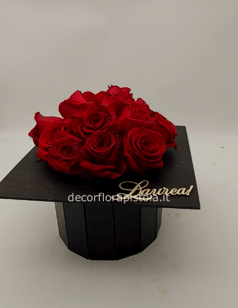 Laurea 110 con 15rose rosse