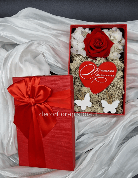 Rosa stabilizzata per la mamma 